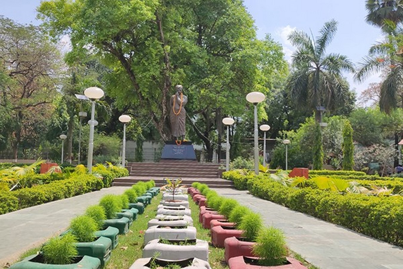Thornhill Mayne Memorial by Richard Roskell Bayne: Example of Scottish Baronial Revival architecture in India - Sheet3