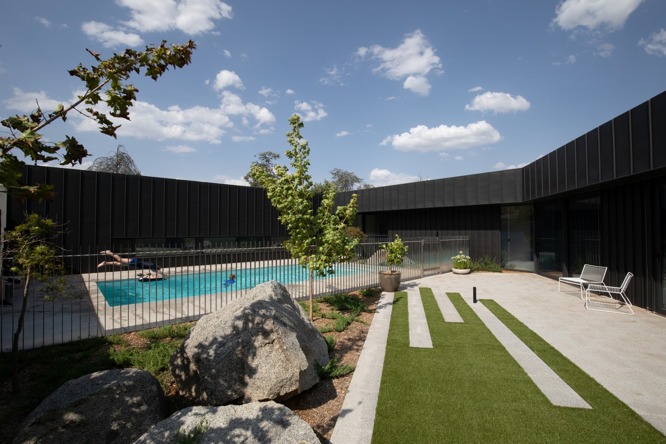 5087 Concrete House by Rob Henry Architects: Sheet 6