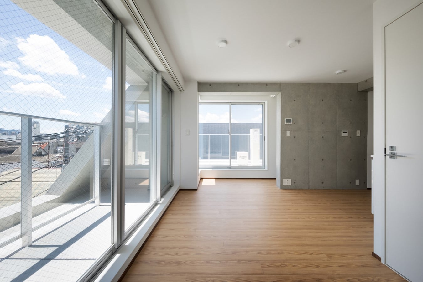 5090 Modelia Brut KAGURAZAKA by SASAKI ARCHITECTURE: Sheet