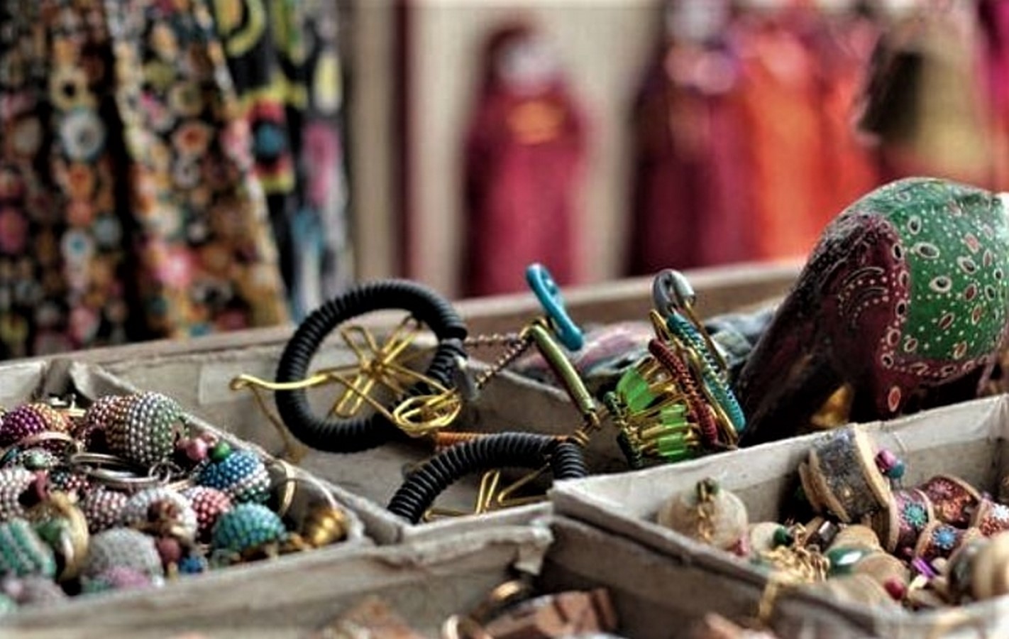 15 Places For Designers to Street Shop in India Sheet4