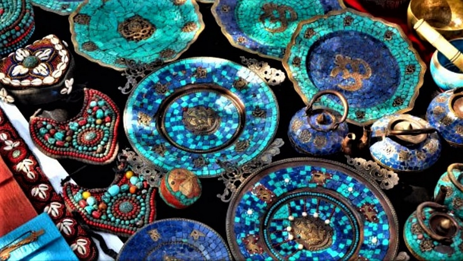 15 Places For Designers to Street Shop in India Sheet9