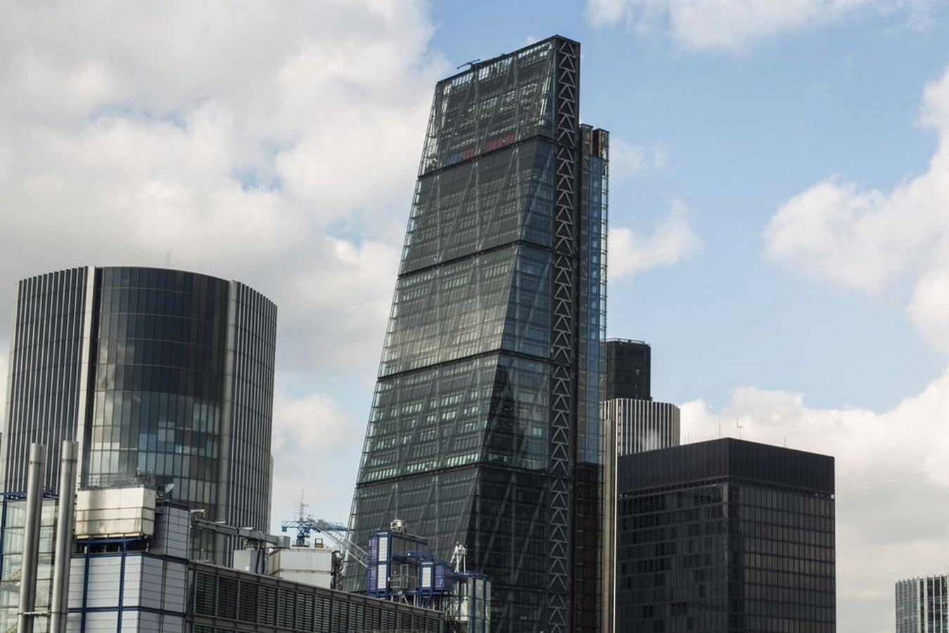 The Design of London Skyscrapers - Sheet4