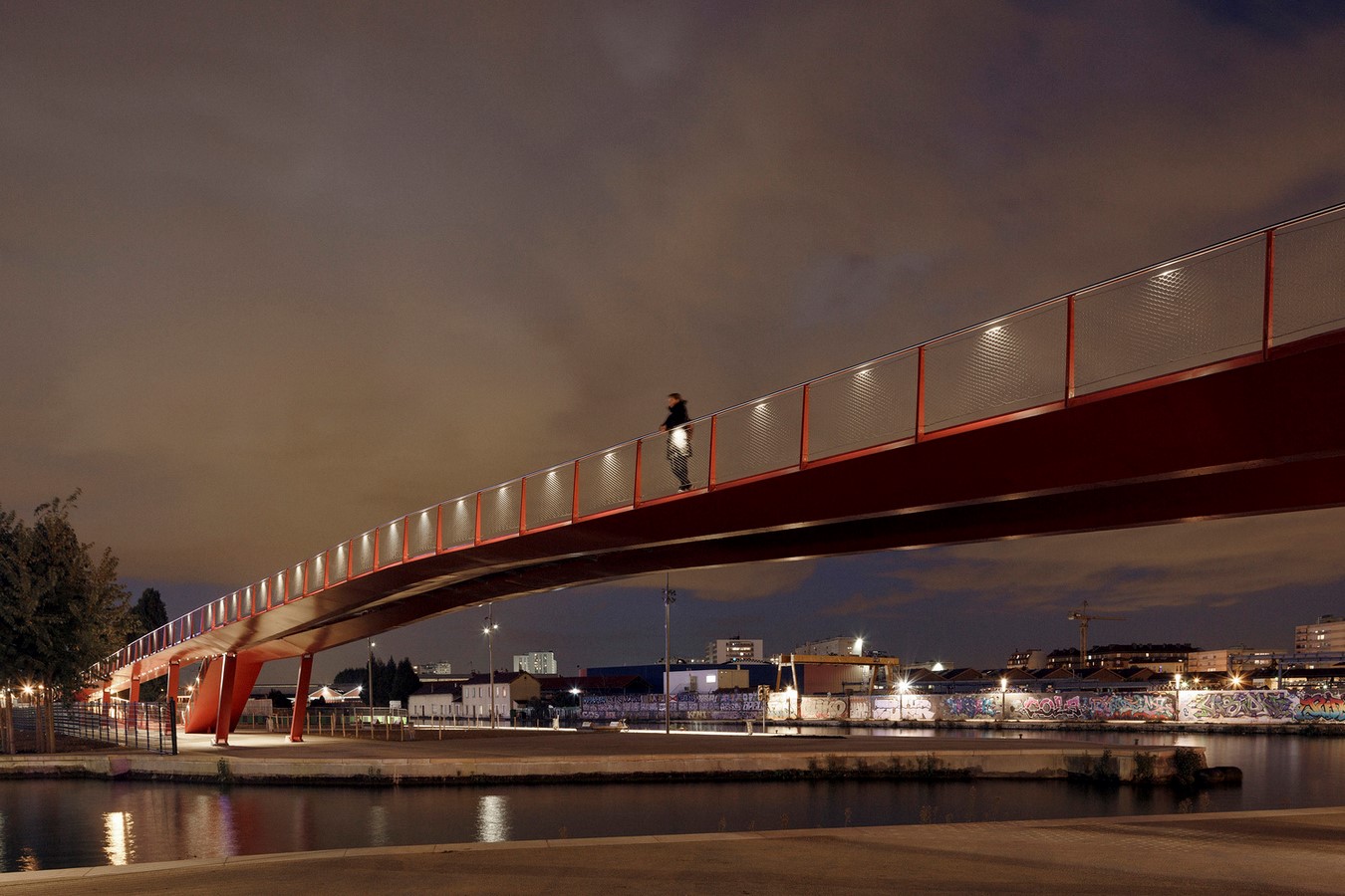 La Roche-sur-Yon Pedestrian Bridge, France - Sheet3