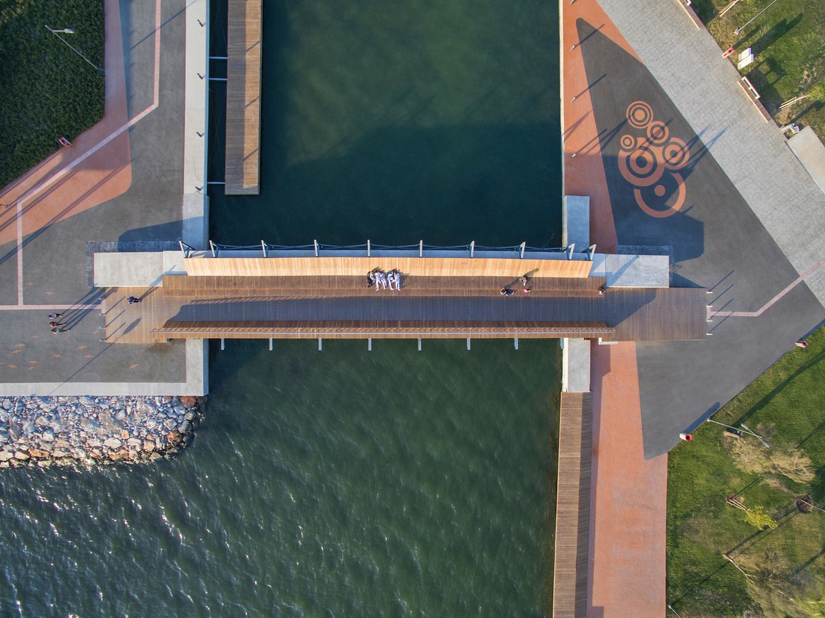 Bostanli Pedestrian Bridge, Turkey - Sheet2