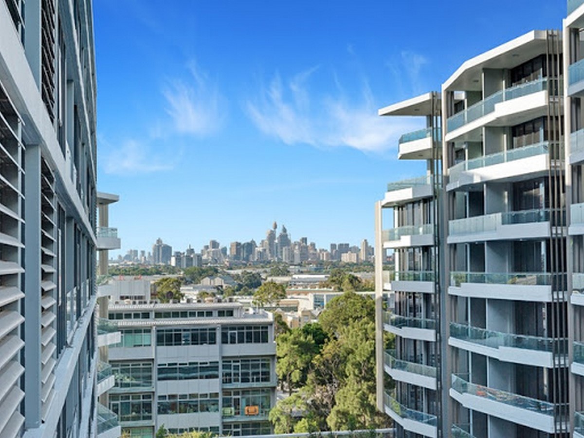 <span style="font-weight: 400;">©</span><span style="font-weight: 400;">http://www.ptw.com.au/ptw_project/mascot-central-apartments/</span>