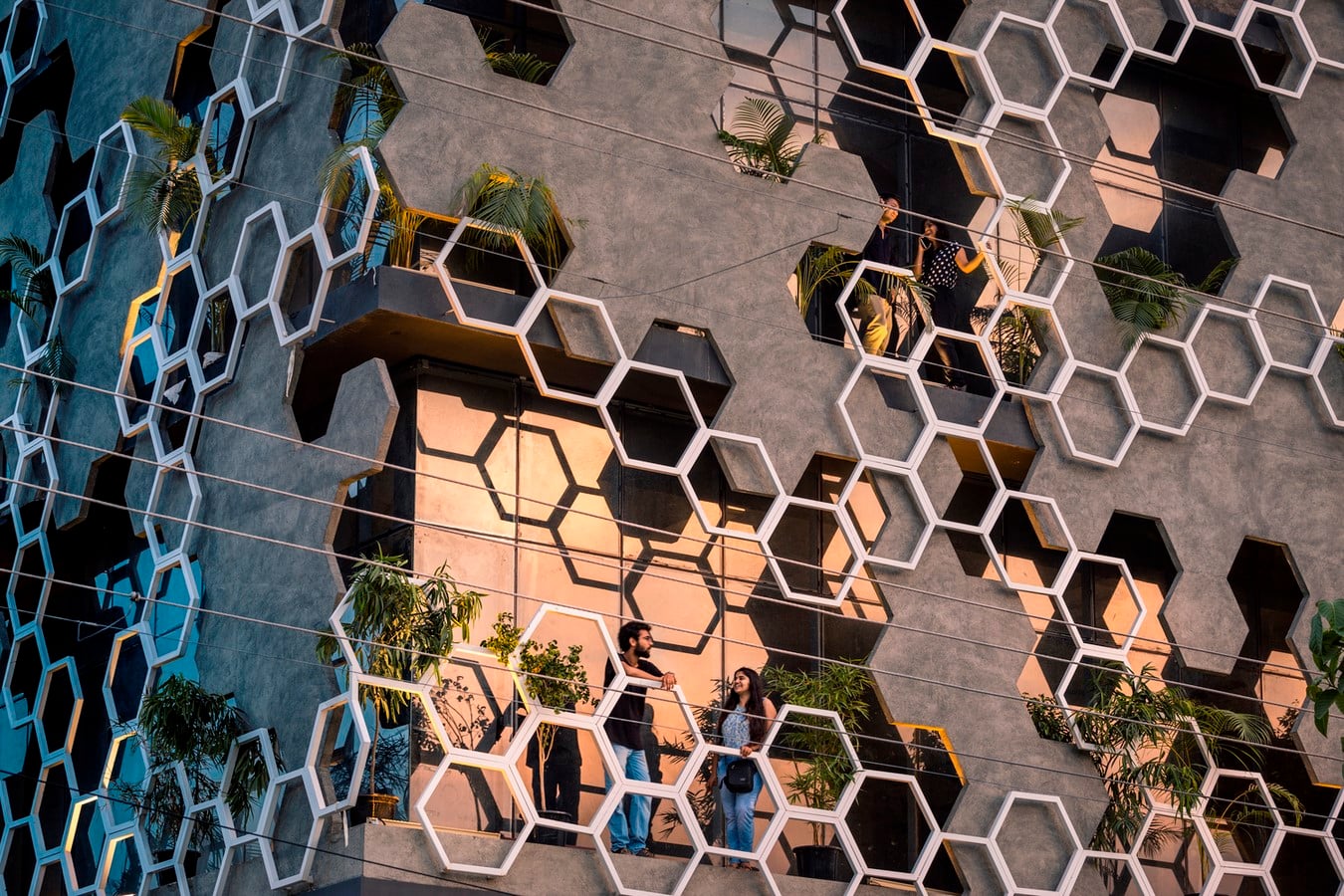 10 Examples of Innovative facade design solutions - Sheet28