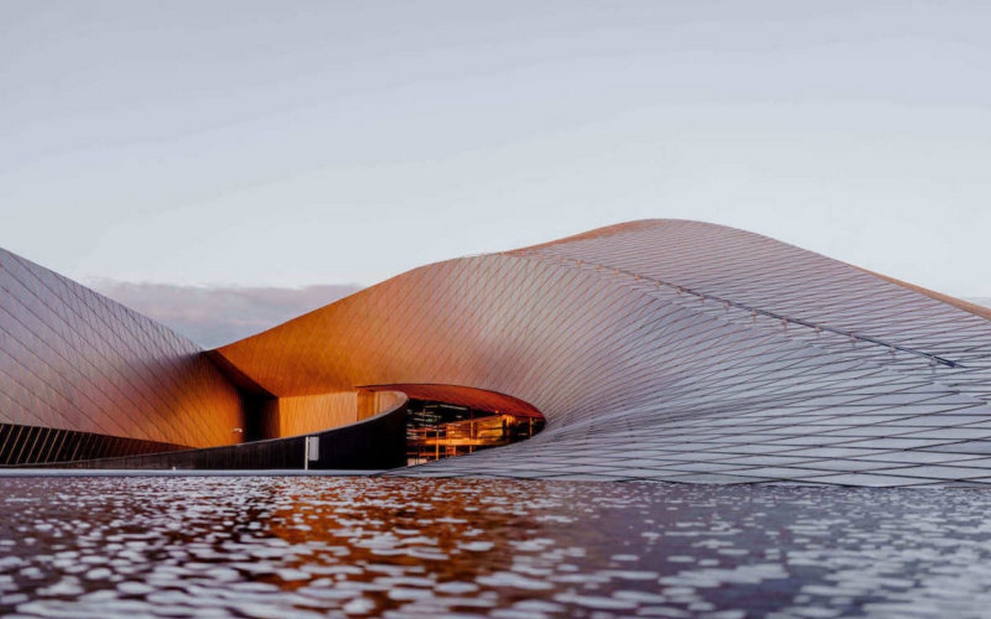 Water Architecture- How architects construct around water - Sheet7