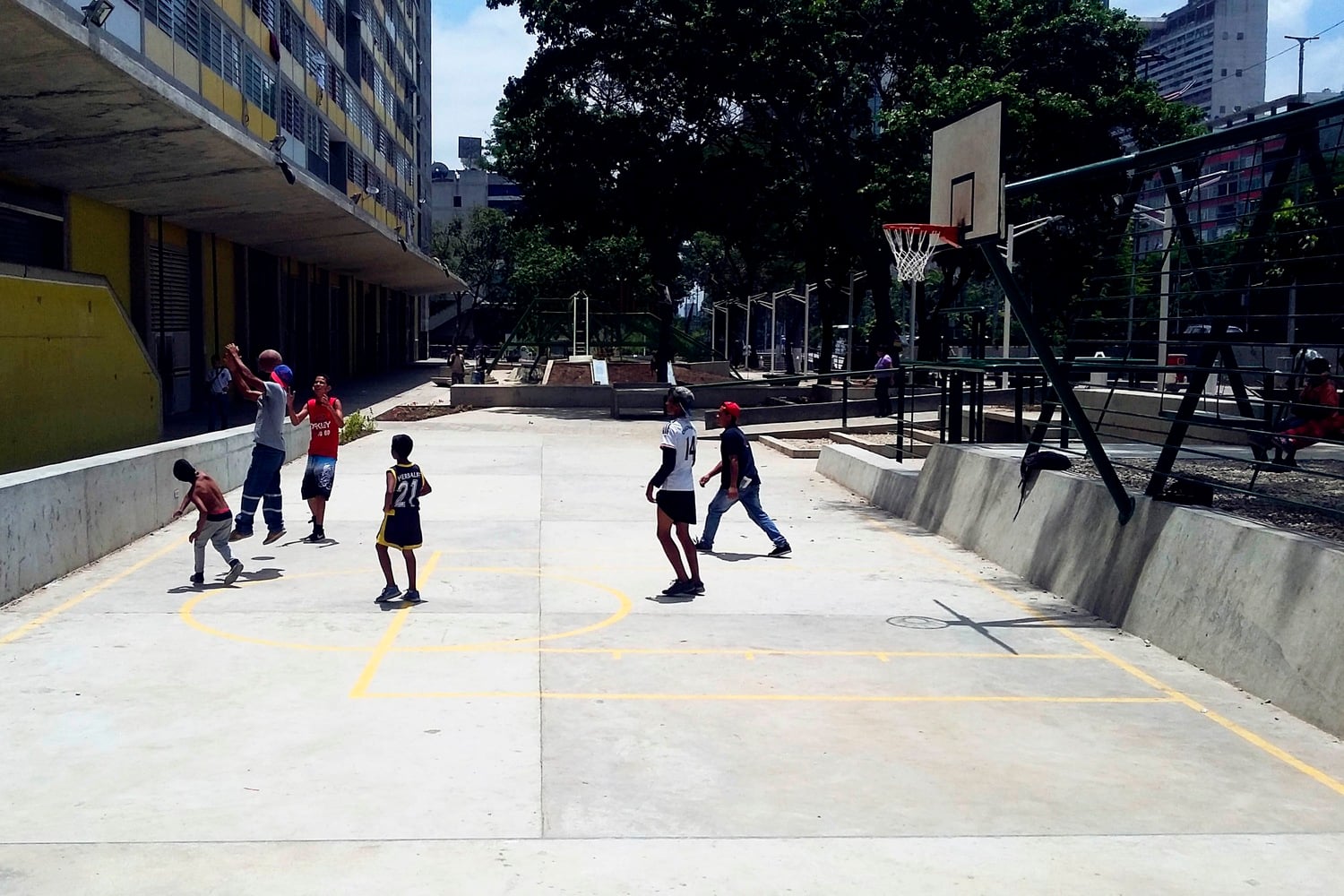 Urban Amenities, Sports Lot, Caracas, Venezuela, Architects- RicardoSanz Sosa and Rodrigo Marin Briceno - Sheet5