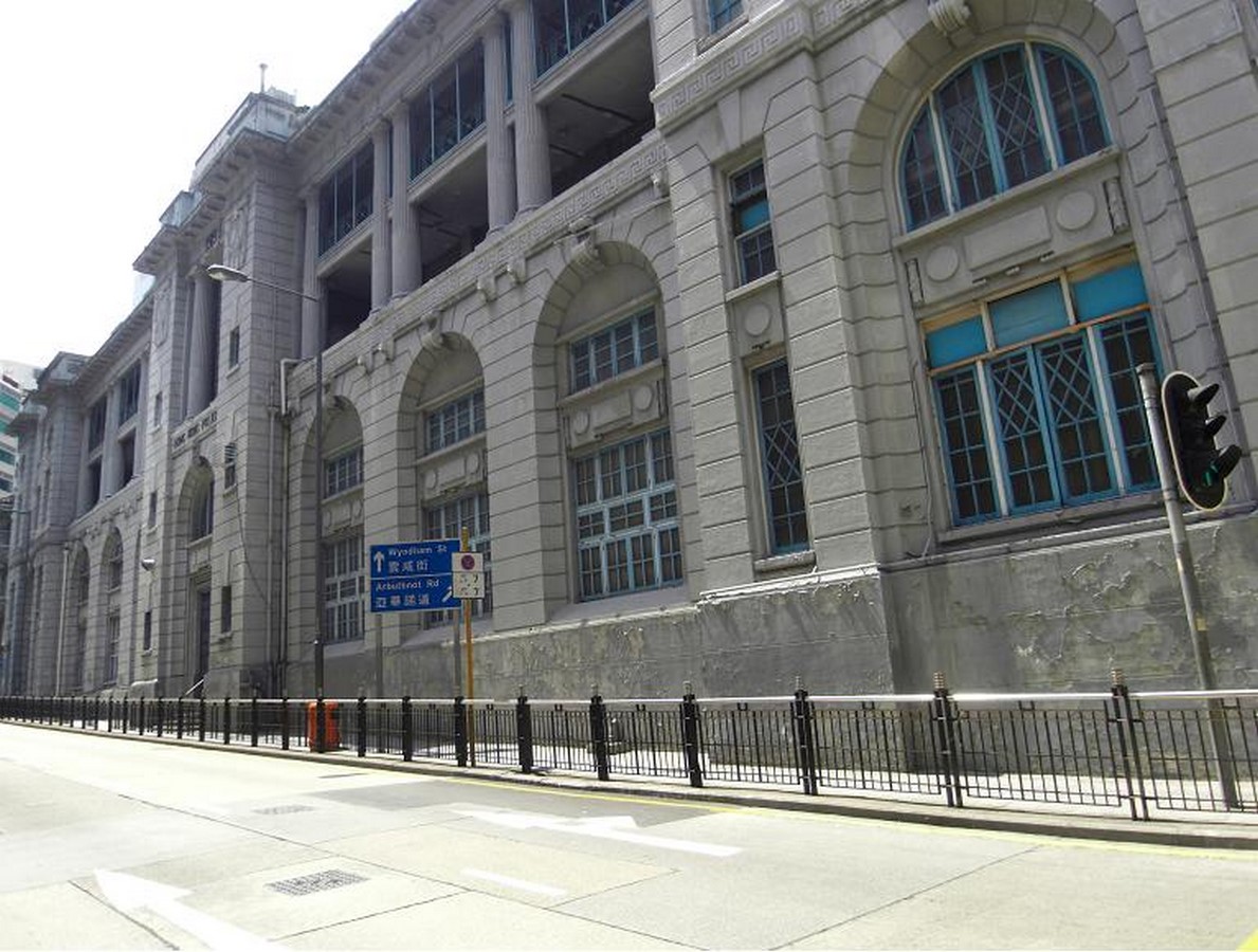 The politically inclined architecture of Hong Kong - Sheet5