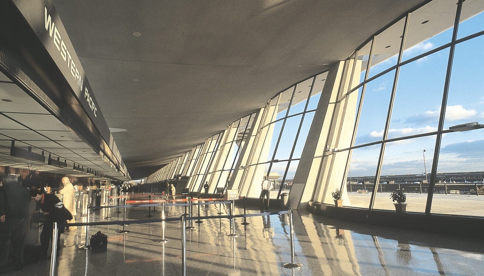 Eero Saarinen: Ideology and Philosophy Sheet9