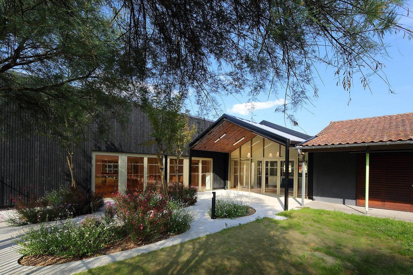 Architects in Bordeaux - Top 80 Architects in Bordeaux Sheet75