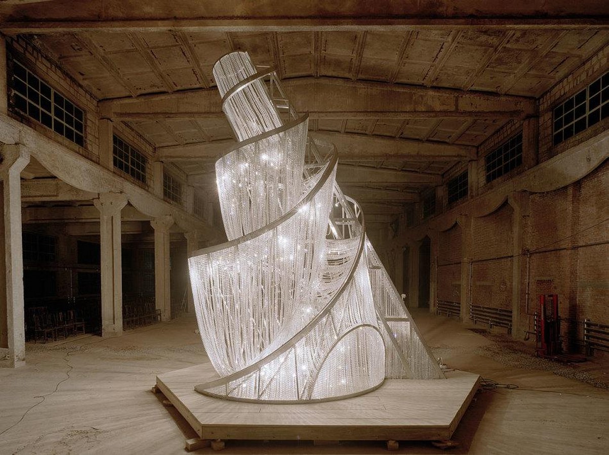 (Ai Weiwei, Fountain of Light, 2007)