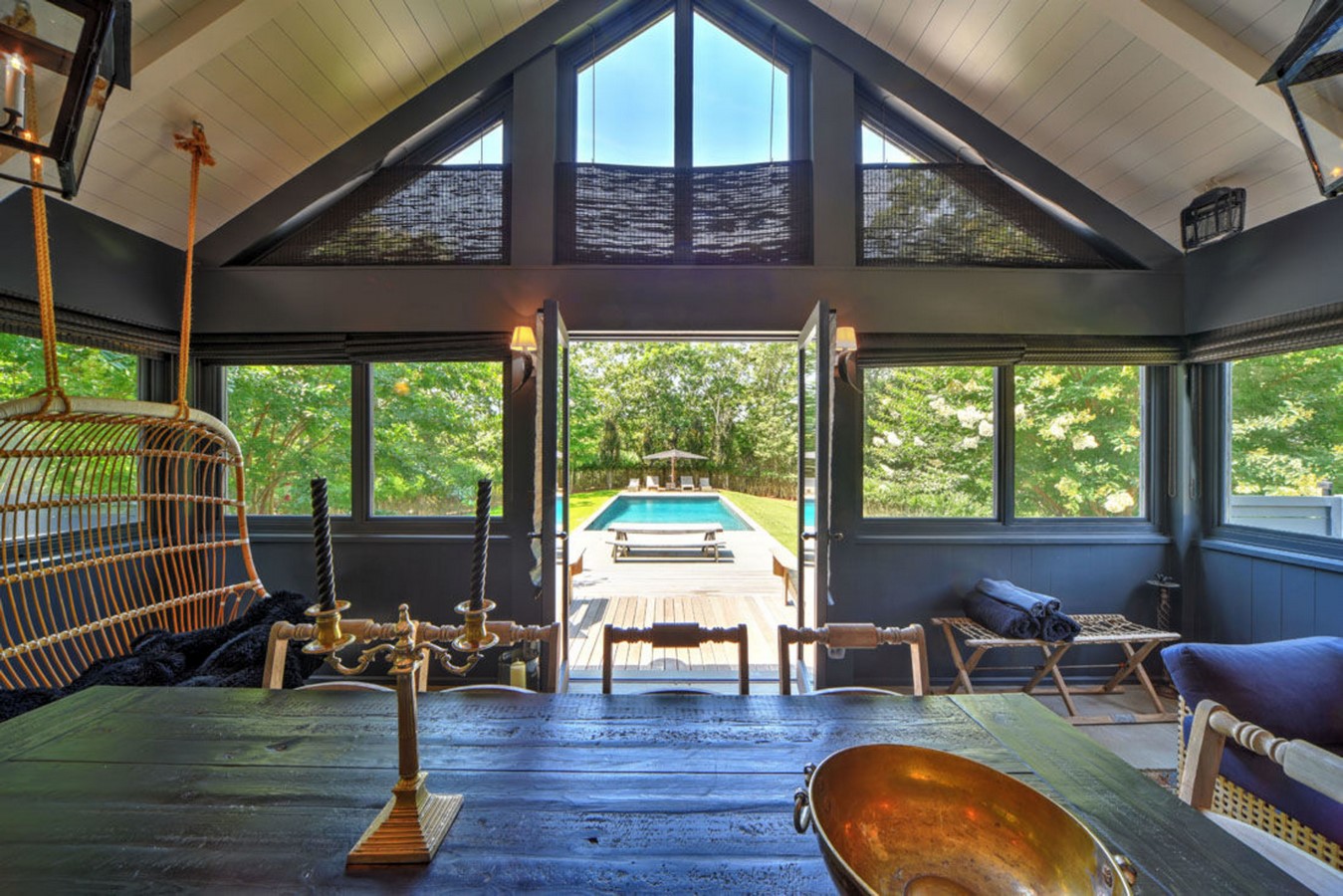 An inside look at all the houses owned by Ellen Pompeo Sheet15
