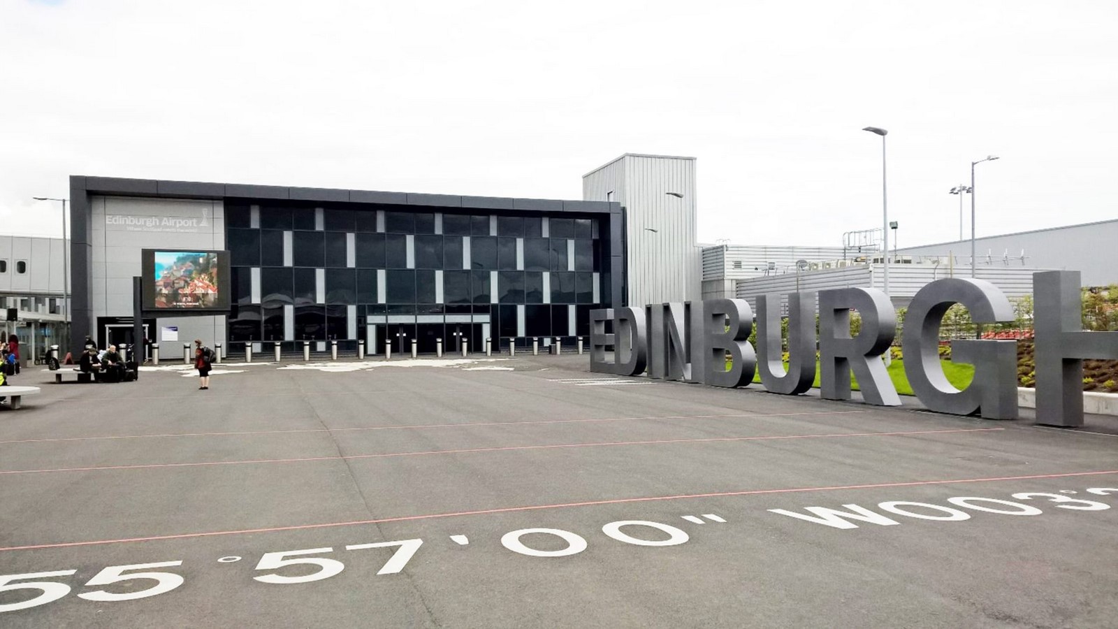 <span style="font-weight: 400;">Edinburgh Airport ⓒ NORR</span>