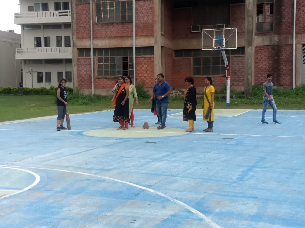 Campus life at Piloo Mody College Of Architecture - RTF | Rethinking The Future Sheet9