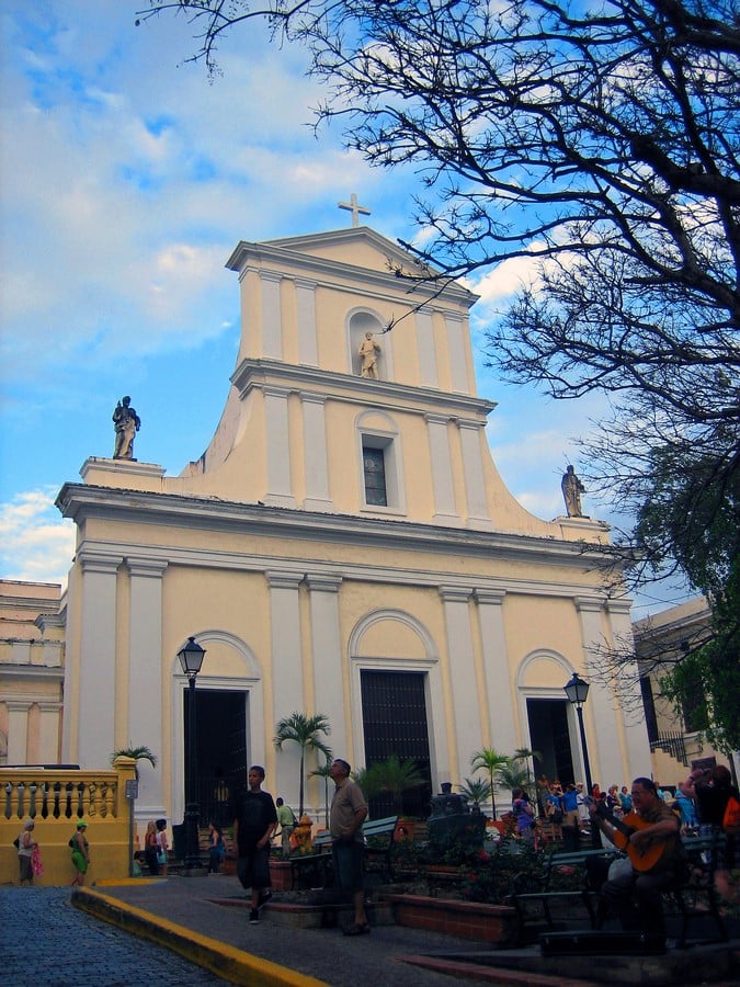 Architecture of Cities: Las Palmas: One of the largest cities in Spain Sheet10