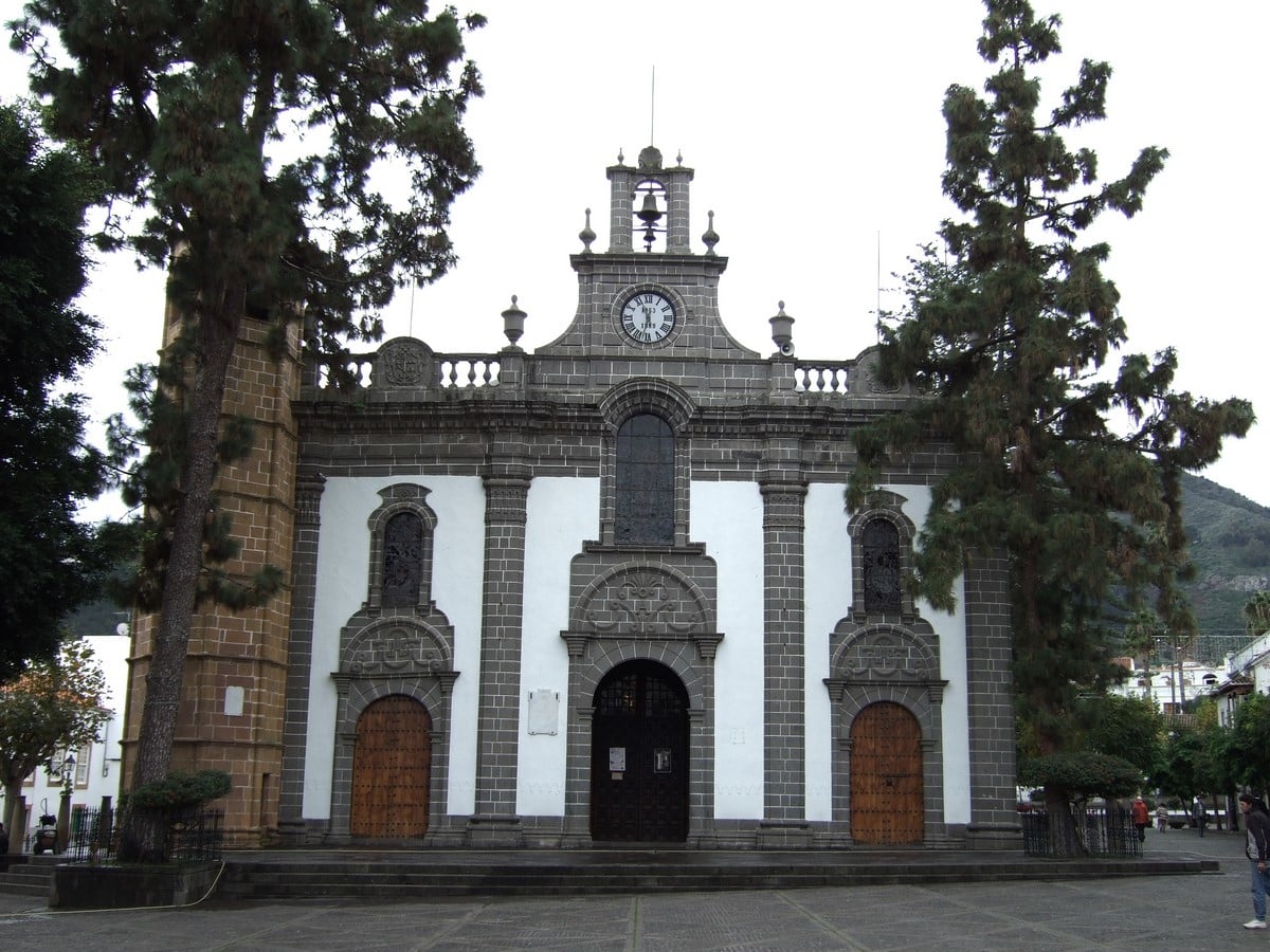 Architecture of Cities: Las Palmas: One of the largest cities in Spain Sheet11