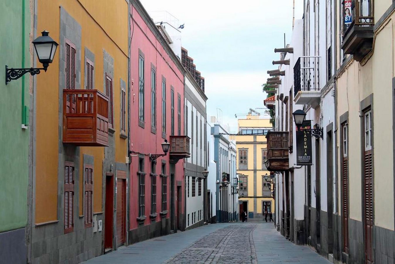 Architecture of Cities: Las Palmas: One of the largest cities in Spain Sheet9