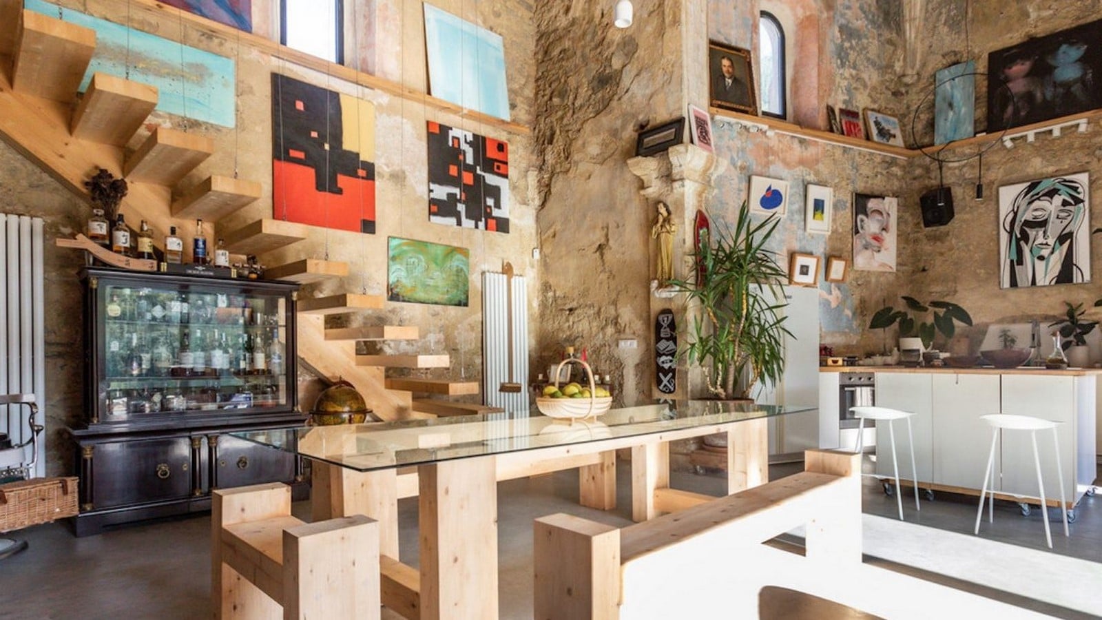 A Romanesque Church converted into a designer’s home Source: Moreno, N. (2020). Spain: A Romanesque Church converted into a designer’s home. [Online]. Available at : https://www.architecturaldigest.in/content/author/nerea-moreno.