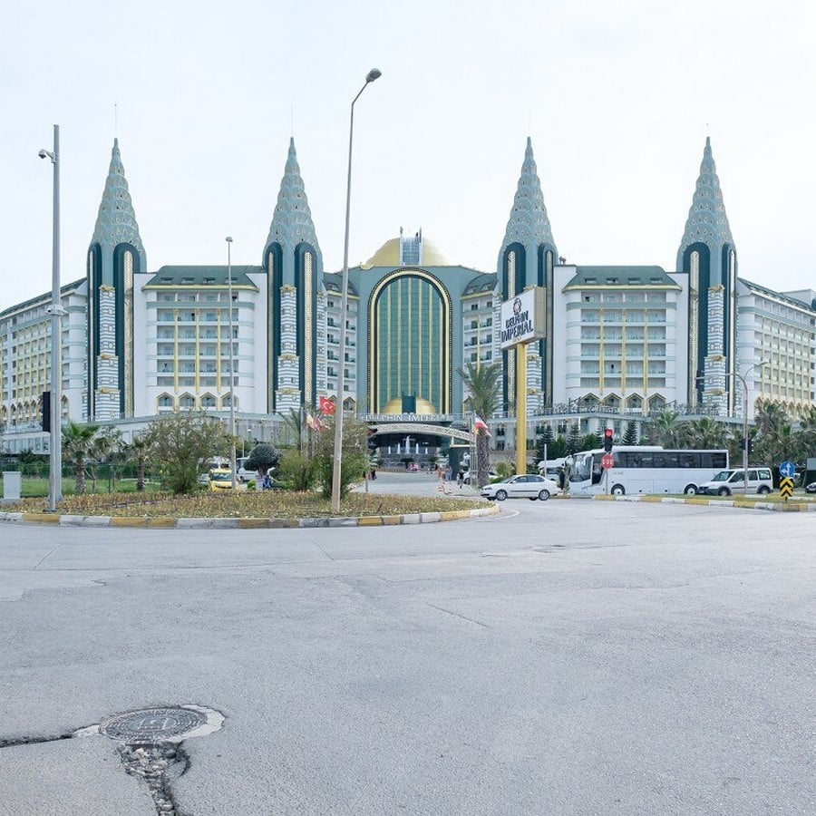 Kitsch Architecture: Developed by industrialization and urbanization Sheet7