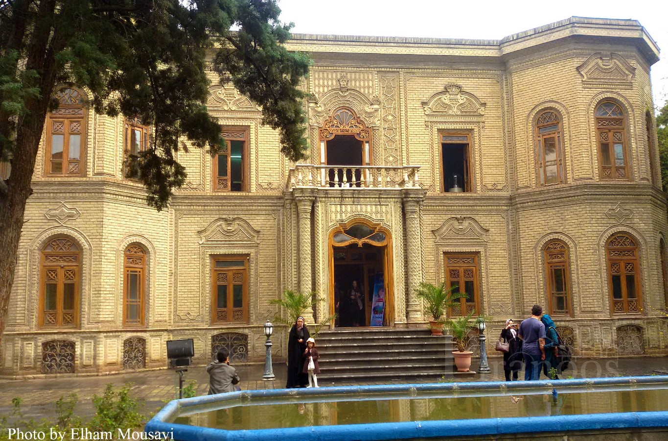 Glassware and Ceramic Museum of Iran by Hans Hollein: Palace turned Museum Sheet2