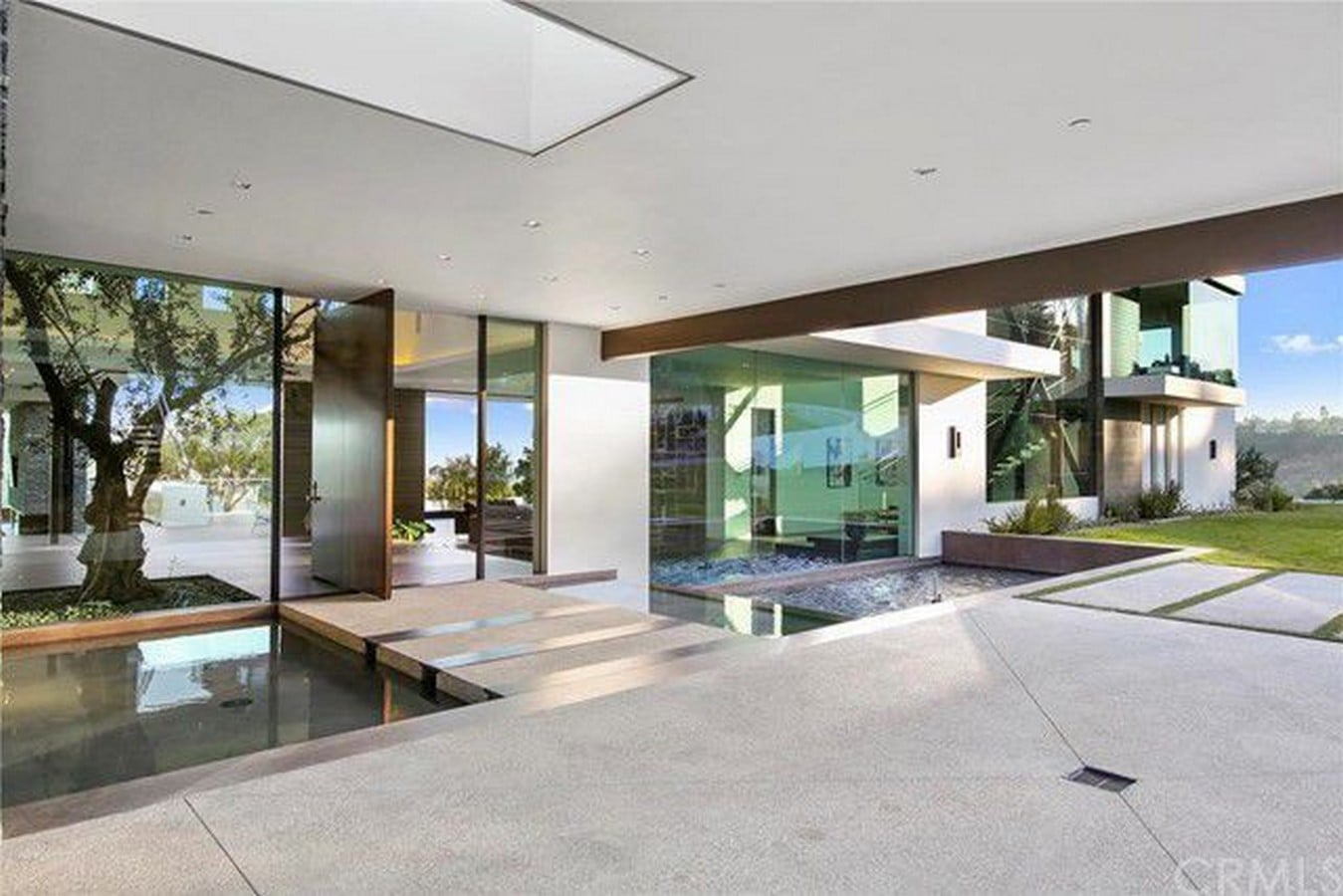 An inside look at all the houses owned by Zedd Sheet11