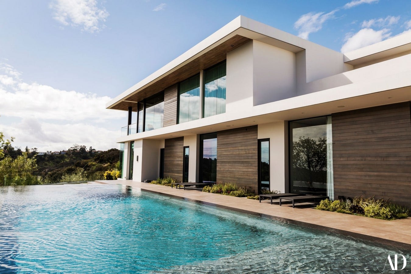 An inside look at all the houses owned by Zedd Sheet16