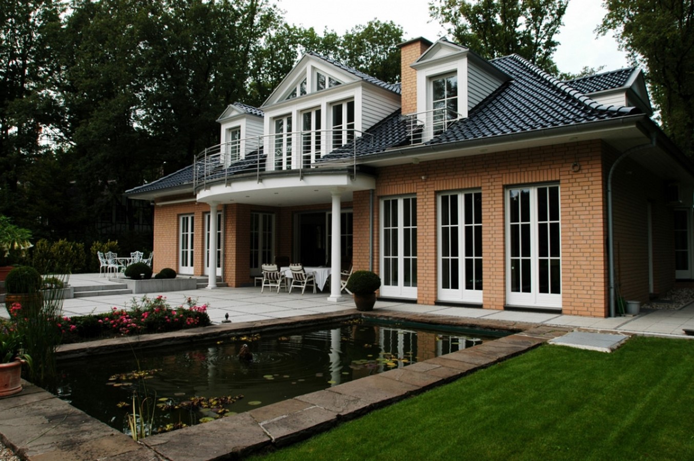 Architects in Duisburg - Top 35 Architects in Duisburg Sheet29
