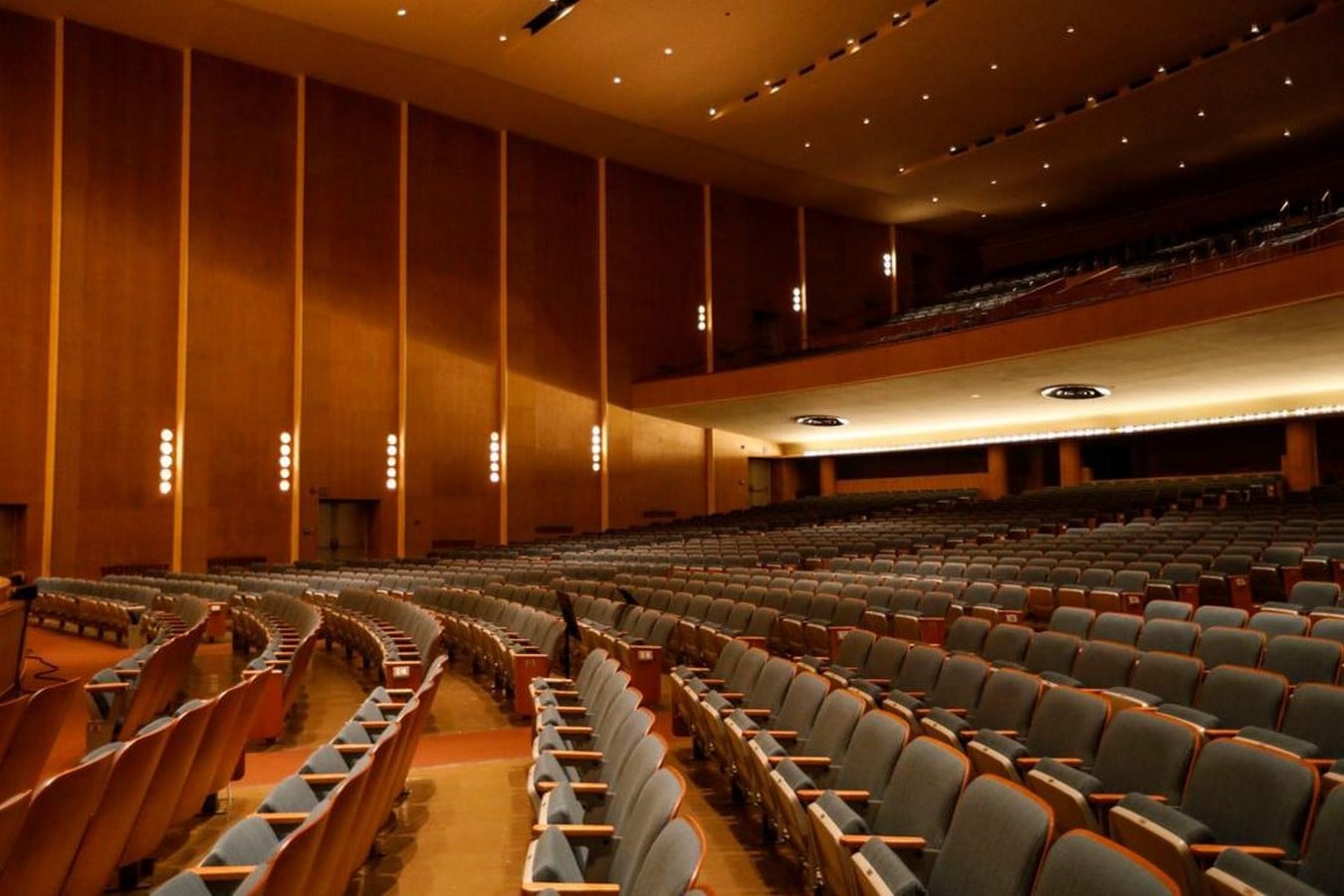 Kleinhans Music Hall by Eero Saarinen: An architectural atmosphere Sheet12