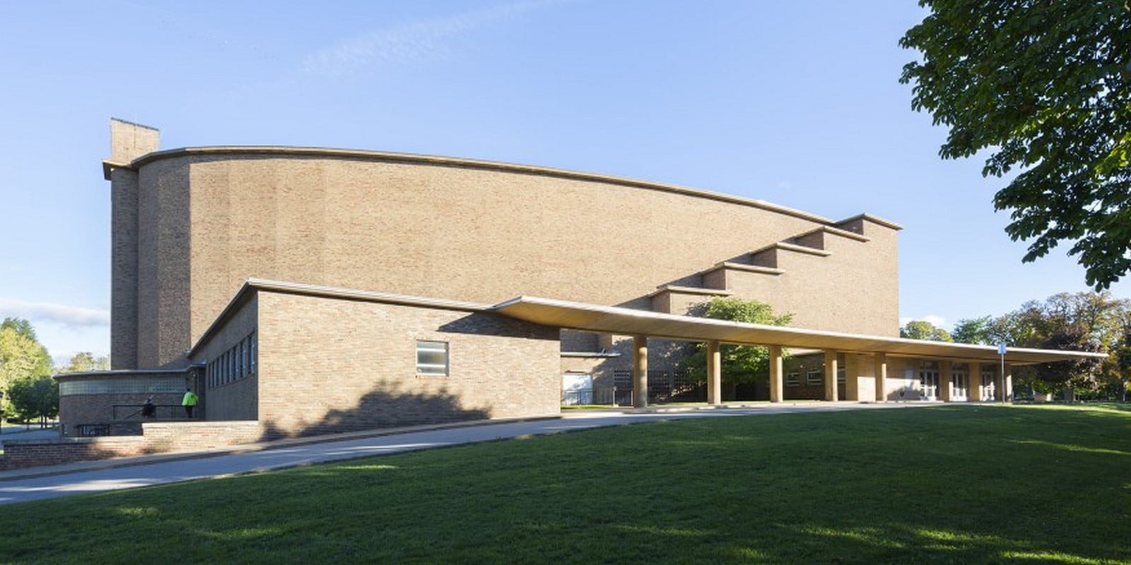 Kleinhans Music Hall by Eero Saarinen: An architectural atmosphere Sheet4