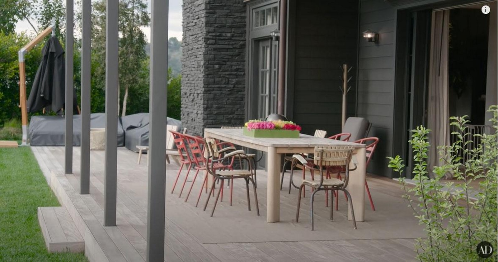 An inside look at all the houses owned by Jessica Alba Sheet20