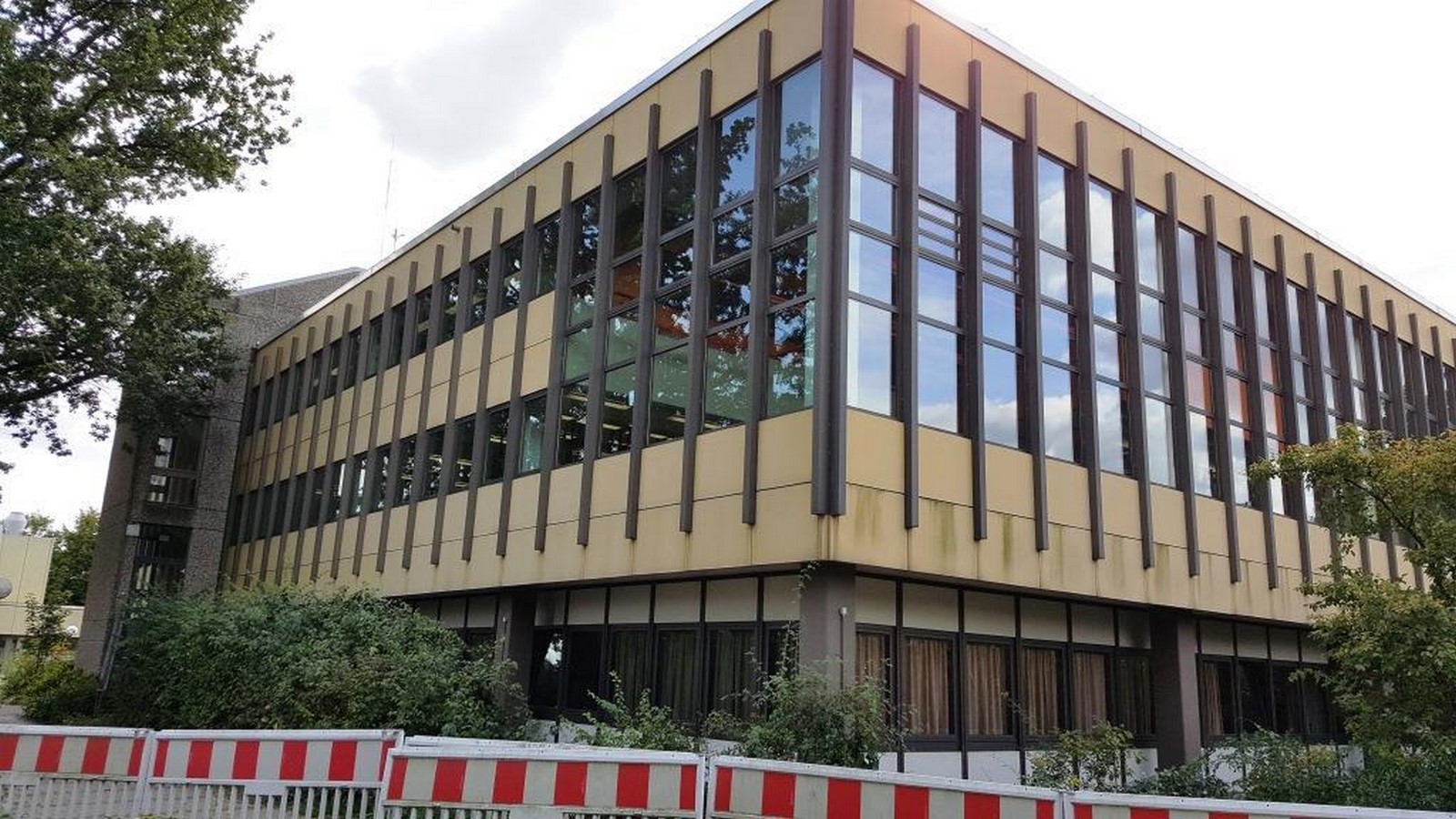 Architects in Kiel - Top 30 Architects in Kiel Sheet25