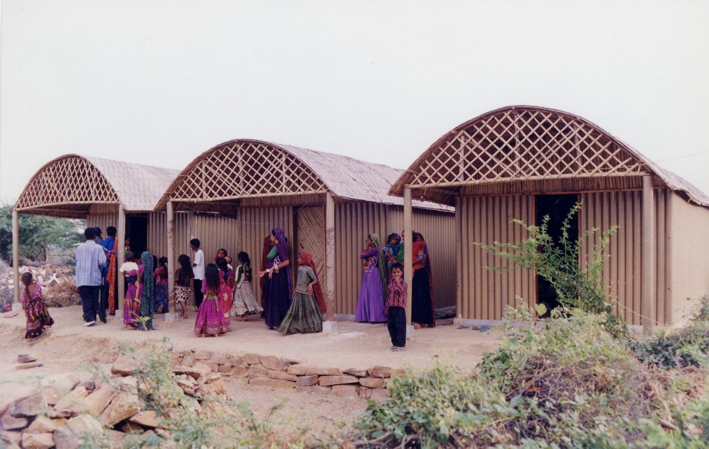 Paper Log Houses by Shigeru Ban: Recyclable Materials and Architecture Sheet5