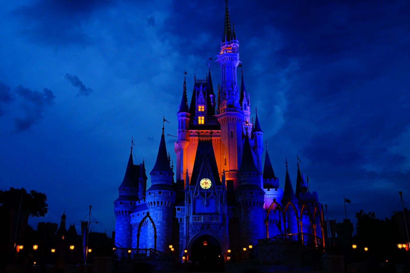 10 Biggest theme parks in the world Sheet1