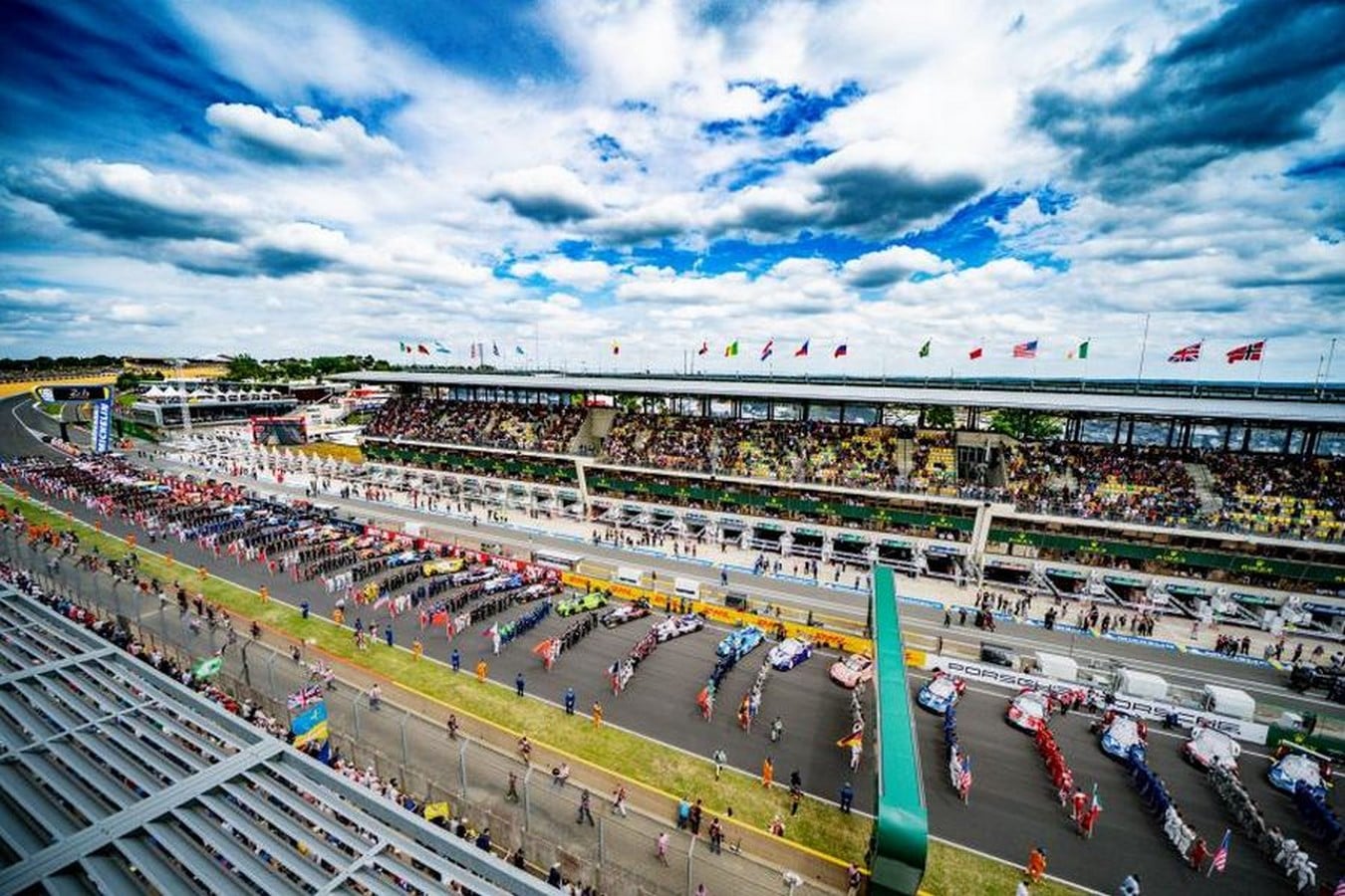10 biggest race car tracks in the world Sheet5