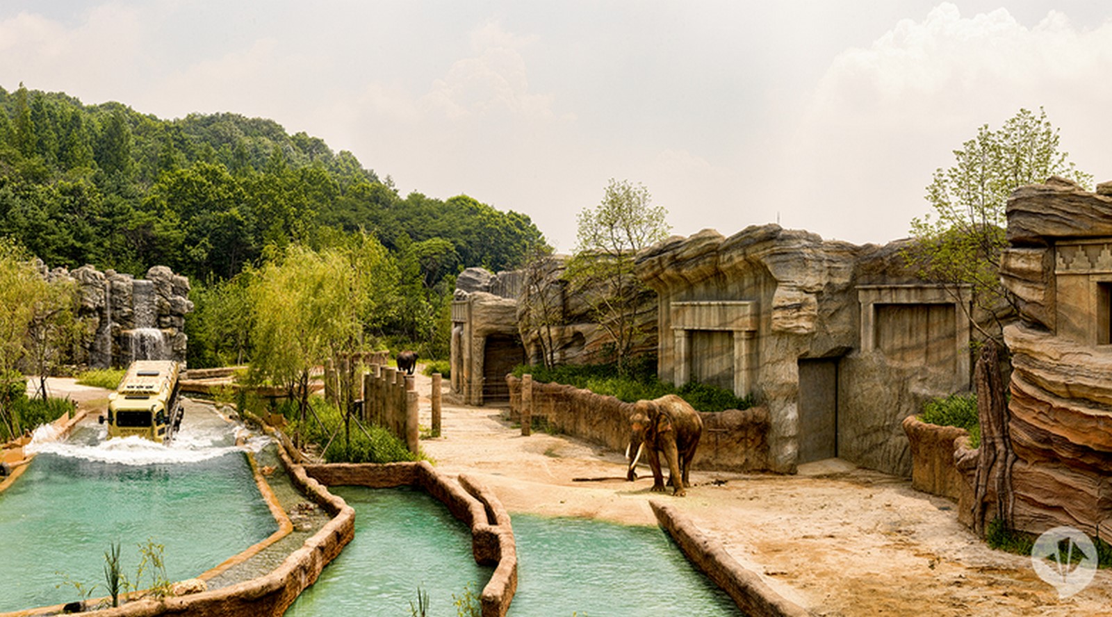 An Architecture Review of Everland Resort, South Korea Sheet5