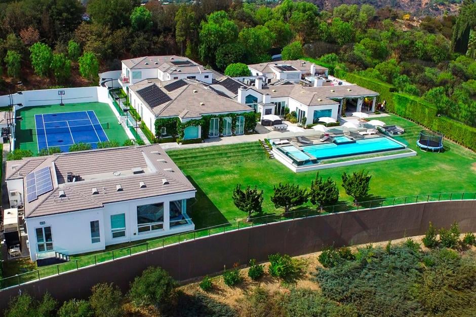 An inside look at all the houses owned by Jennifer Lopez Sheet2