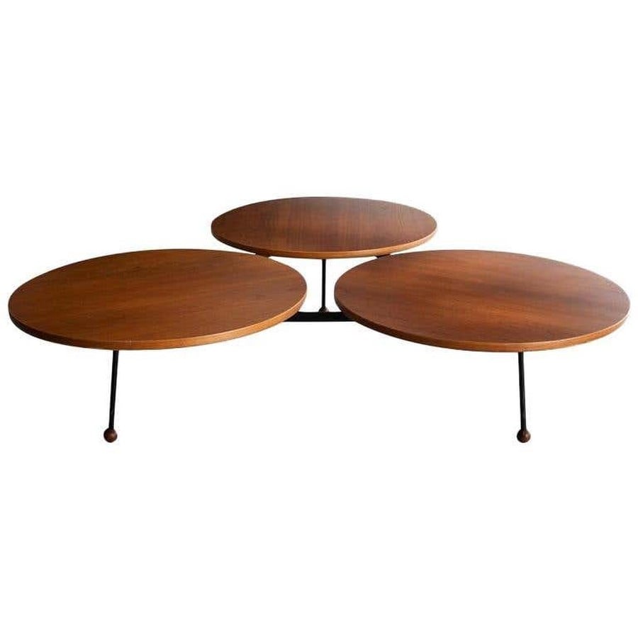 <span style="font-weight: 400;">Circle Coffee Table_© 1stDibs</span>