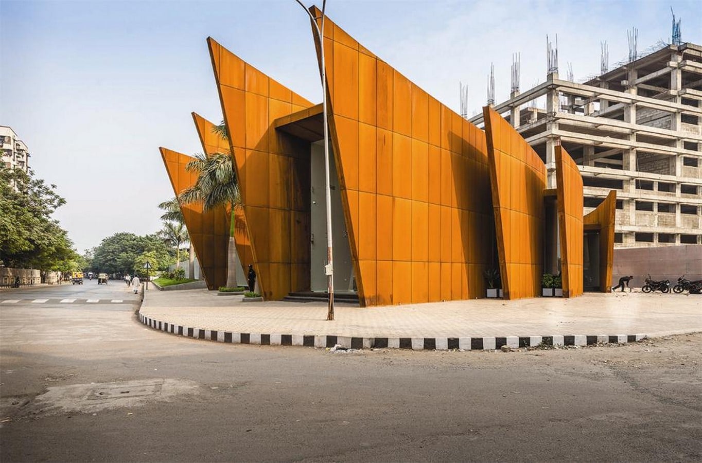 The Crescent by Sanjay Puri Architects: A Sculptural Presence Sheet3