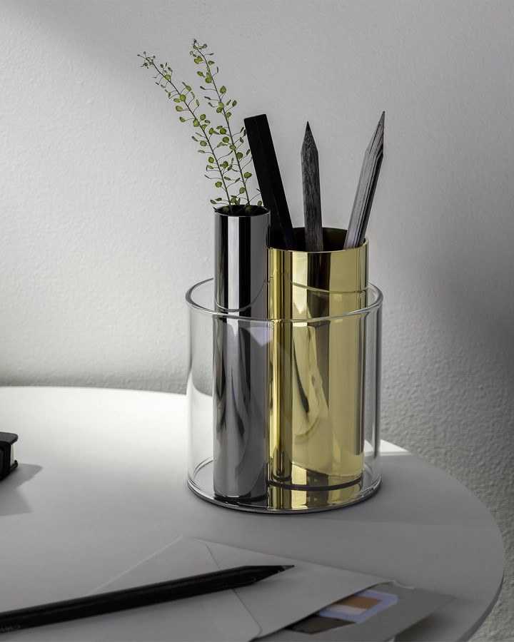 Beyond Object- 10 Iconic Products Sheet7
