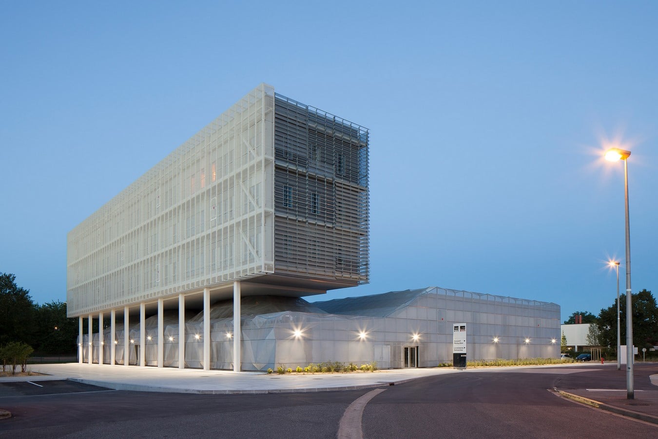 Architects in Nantes - Top 70 Architects in Nantes Sheet12
