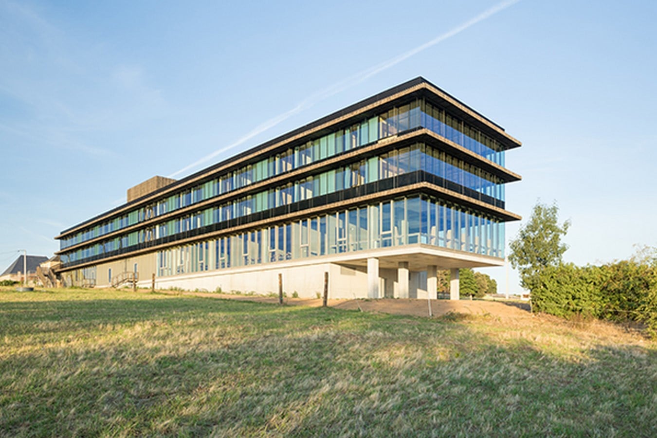 Architects in Nantes - Top 70 Architects in Nantes Sheet23