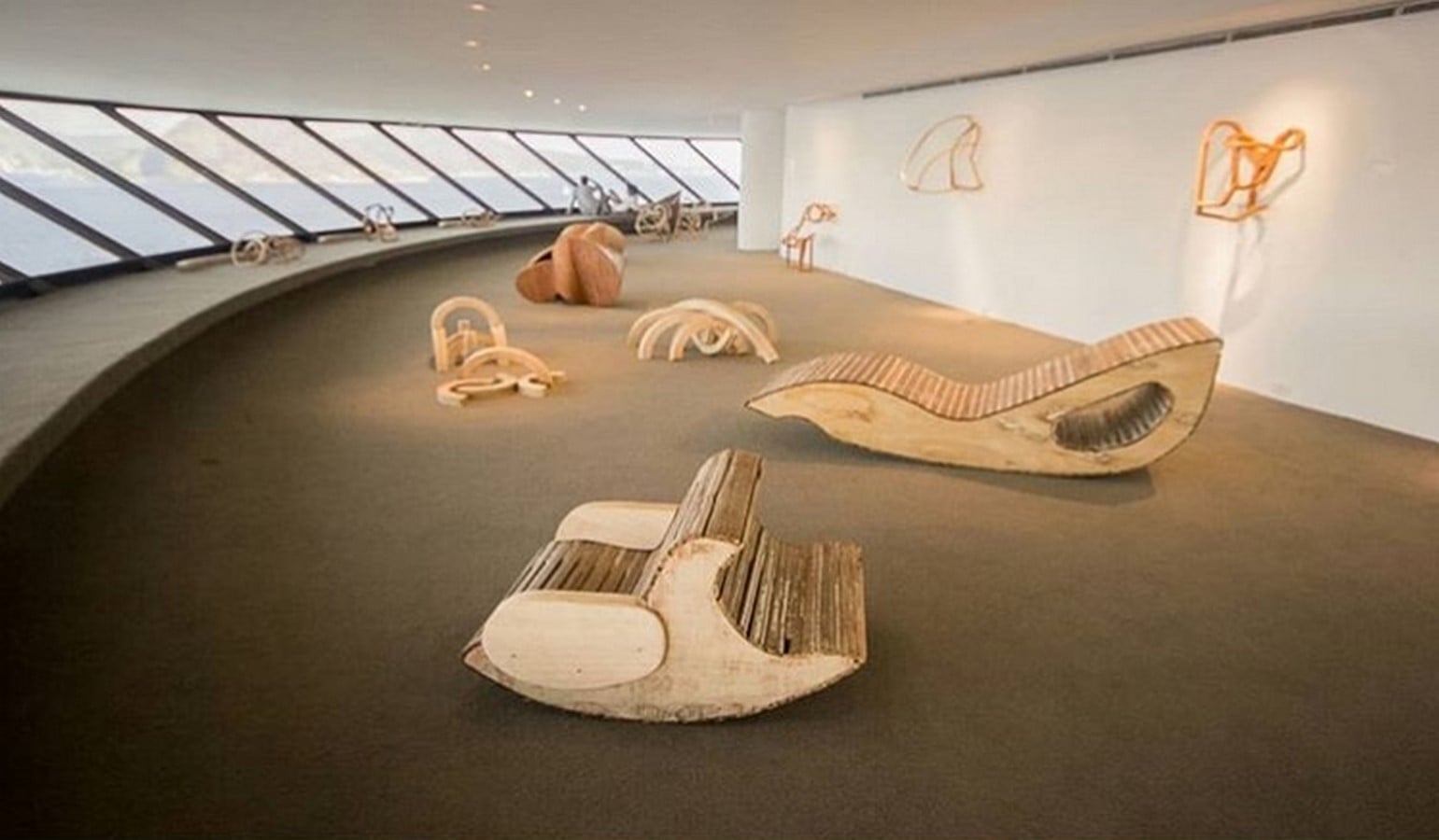 Niterói Contemporary Art Museum by Oscar Niemeyer: Iconic Saucer-Shaped Structure Sheet18
