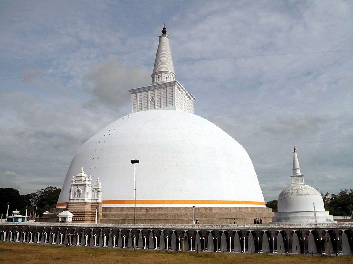 10 Reasons why architects must visit Sri Lanka - Sheet10