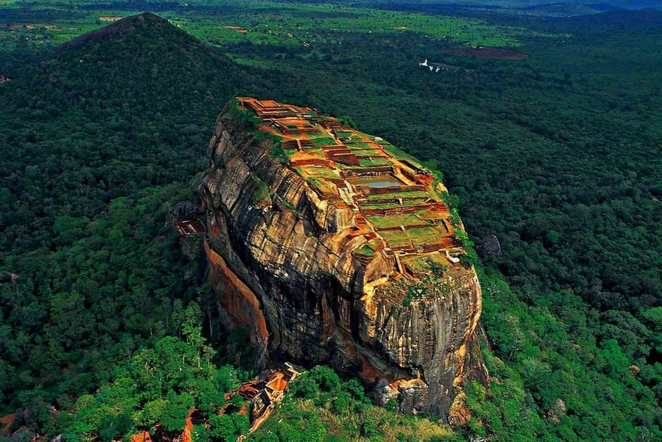 10 Reasons why architects must visit Sri Lanka - Sheet12