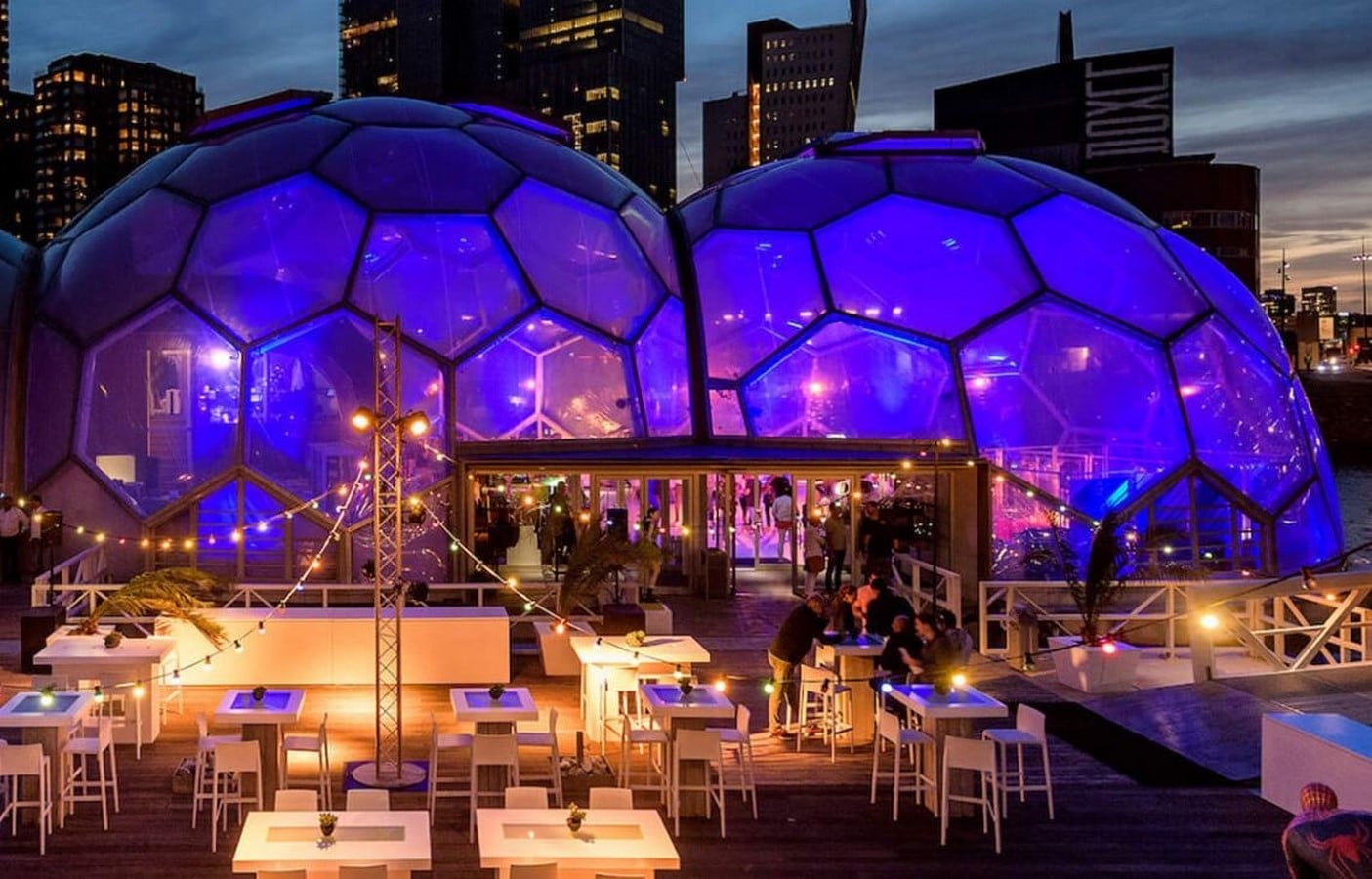 Public Domain Architects – Floating Pavilion ©https://publicdomainarchitects.com/floating-pavilion-rijnhaven-rotterdam/