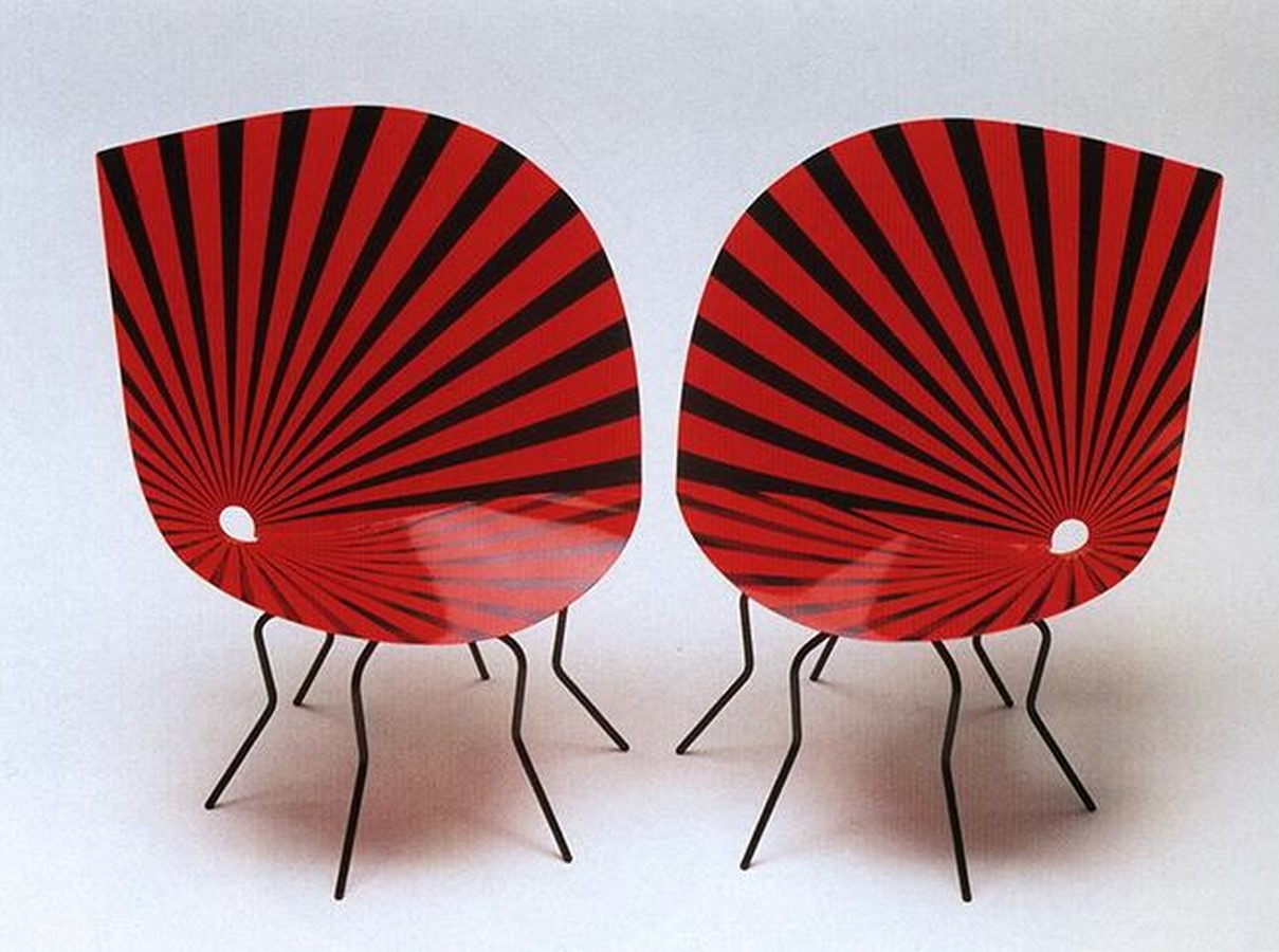 Ditzel's love of butterflies inspired her 1990 chair of the same name. Butterfly chair (1990) ©core77.com
