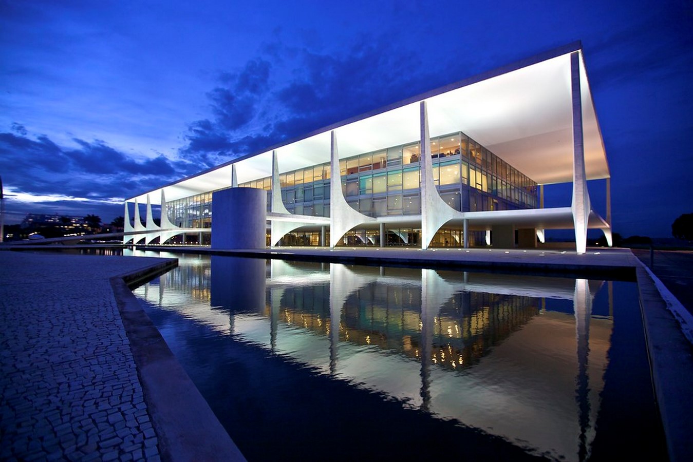 10 Reasons why architects must visit Brazil Sheet8