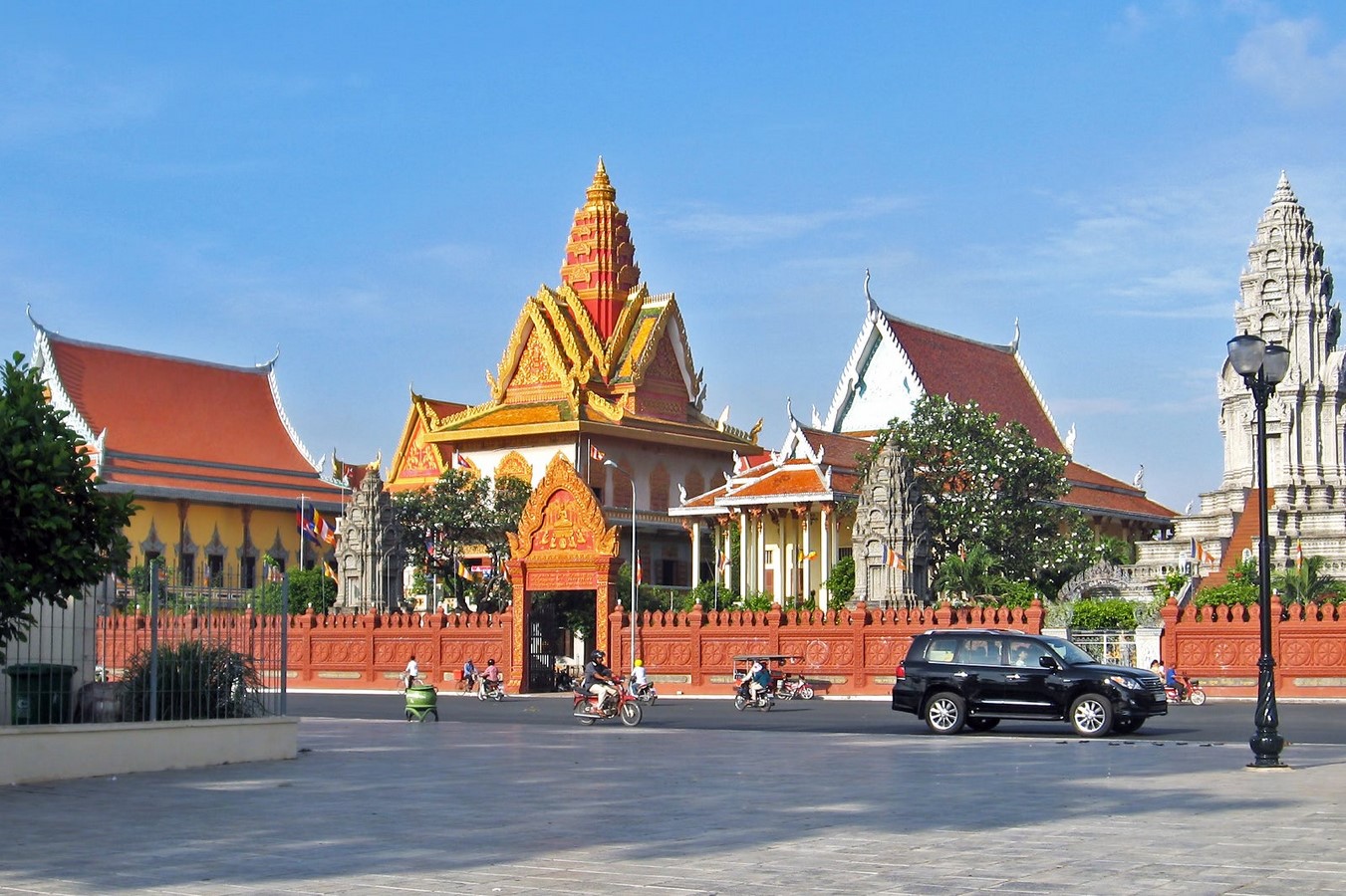 10 Reasons why architects must visit Cambodia - Sheet17
