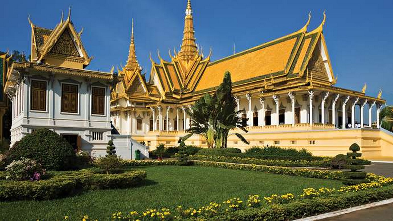 10 Reasons why architects must visit Cambodia - Sheet2